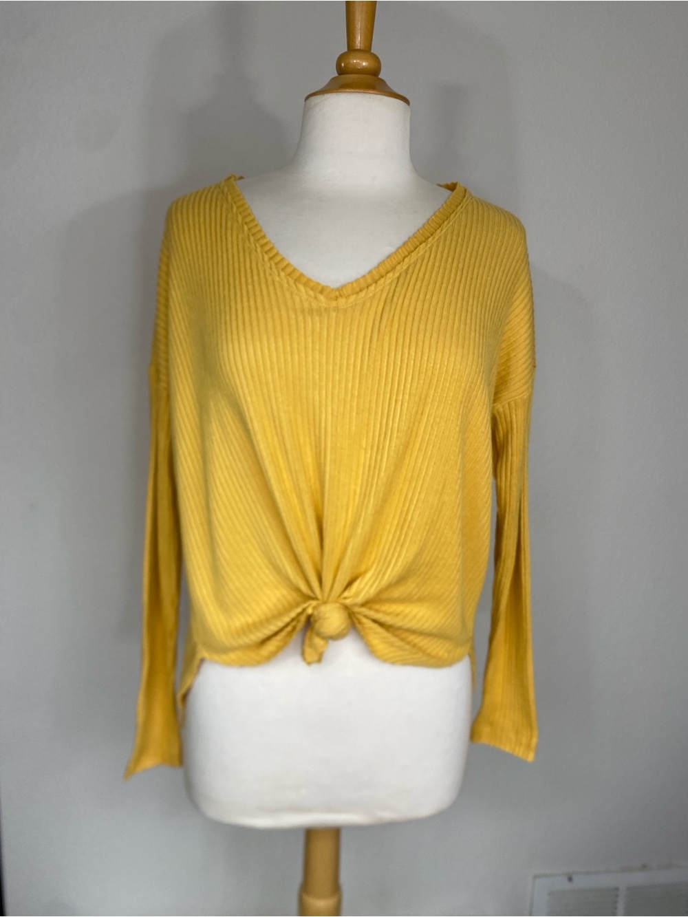 Wild Fable Juniors Golden Ribbed Knot Tie Long Sleeve Top Size XS Casual Coastal